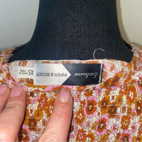 Floral V-Neck Dress with Ruffle Details Piper and Scoot - Picture 6 of 8